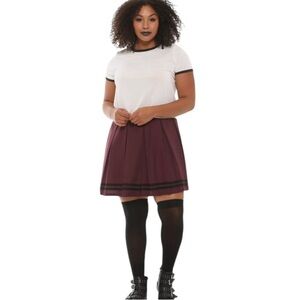 NWT Hot Topic Burgundy With Black Stripes Pleated Skirt